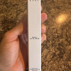 ESAS Organic Eau de Parfum in Eau Naturelle